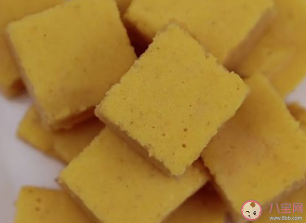 给宝宝吃胡萝卜会变小黄人吗 胡萝卜辅食制作方法